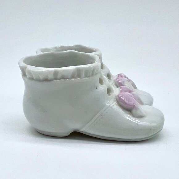 Vintage 70s Porcelain Baby Booties Pink Bow White Nursery Decor - Picture 2 of 8